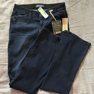 Democracy Kathryn Bootcut Jeans.